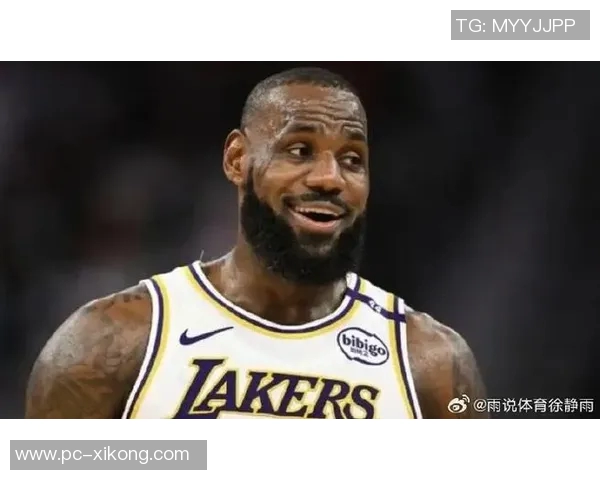 里夫斯赞詹姆斯乐观态度能增强自信心始终保持微笑从不显露低落情绪